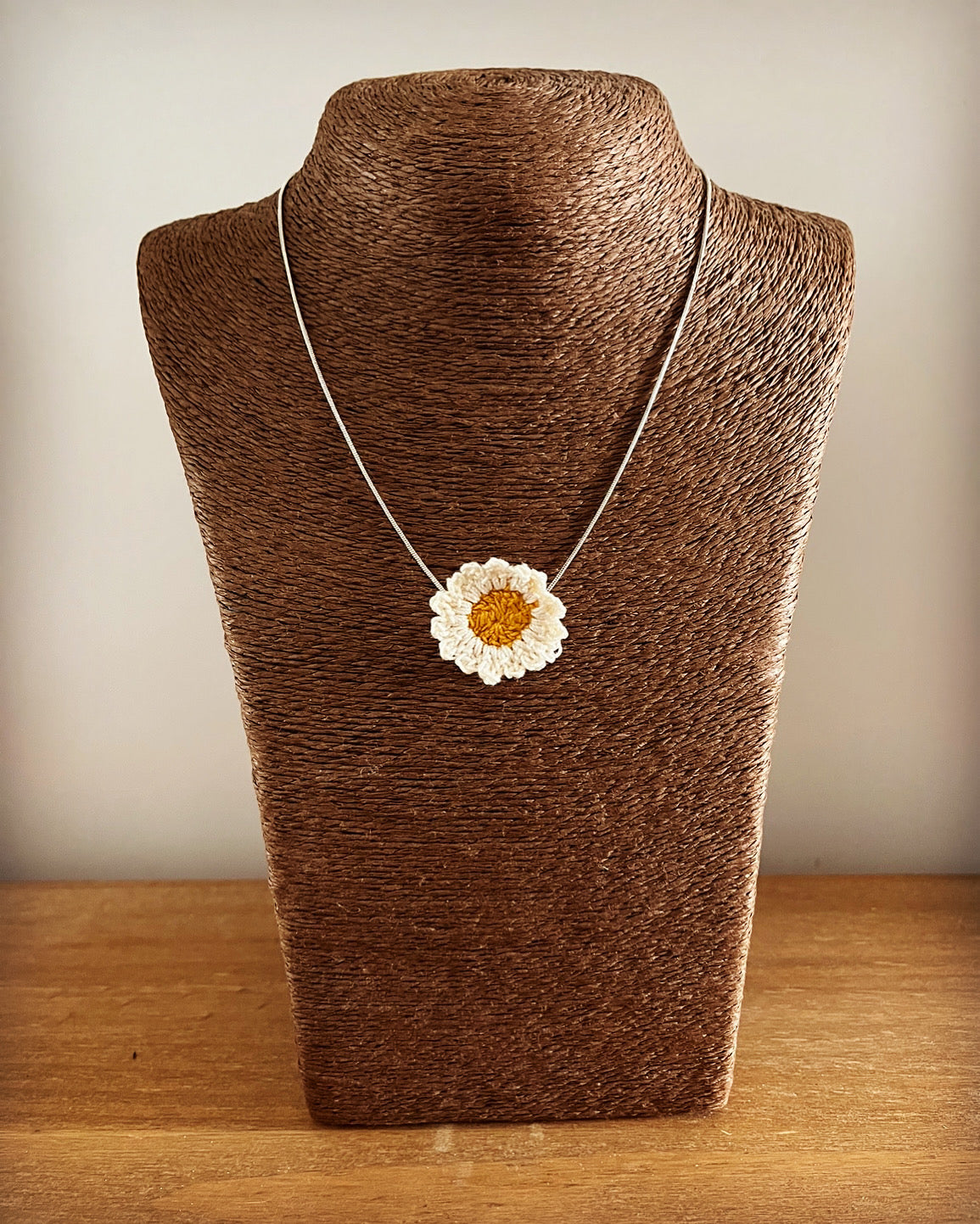 Daisy Necklace